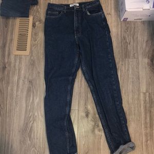 loose jeans !